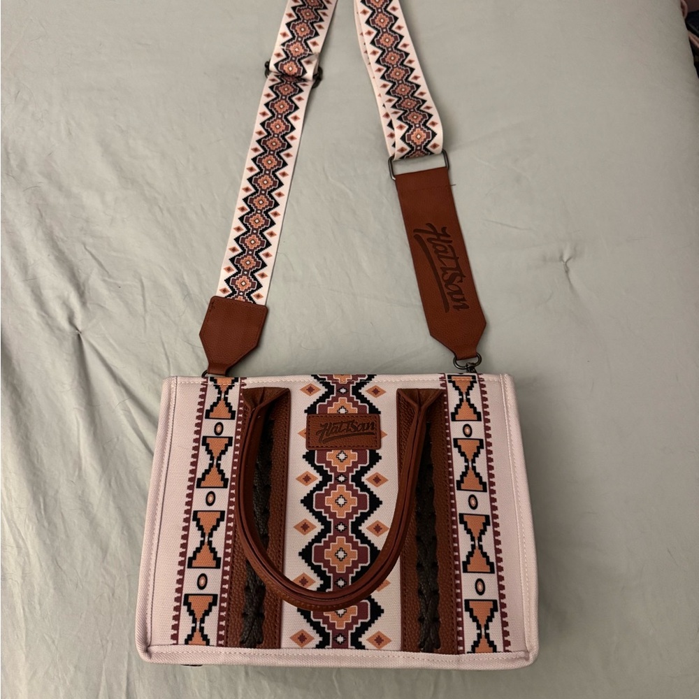 Western purse NWOT